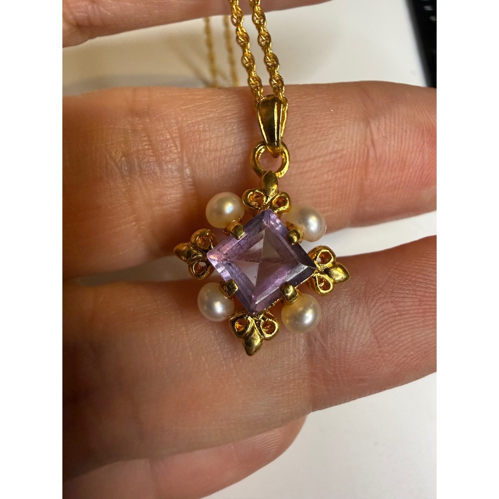 Gold Tone Purple Stone Faux Pearl Pendant Necklace 18 Inch Rope Chain